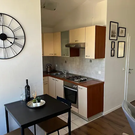 Apartment Studio Elena